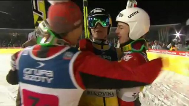 Saltos de Esquí - Eslovenia vence en Zakopane