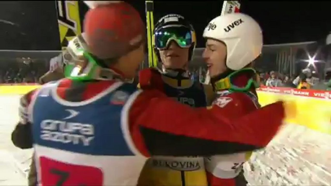 Saltos de Esquí - Eslovenia vence en Zakopane