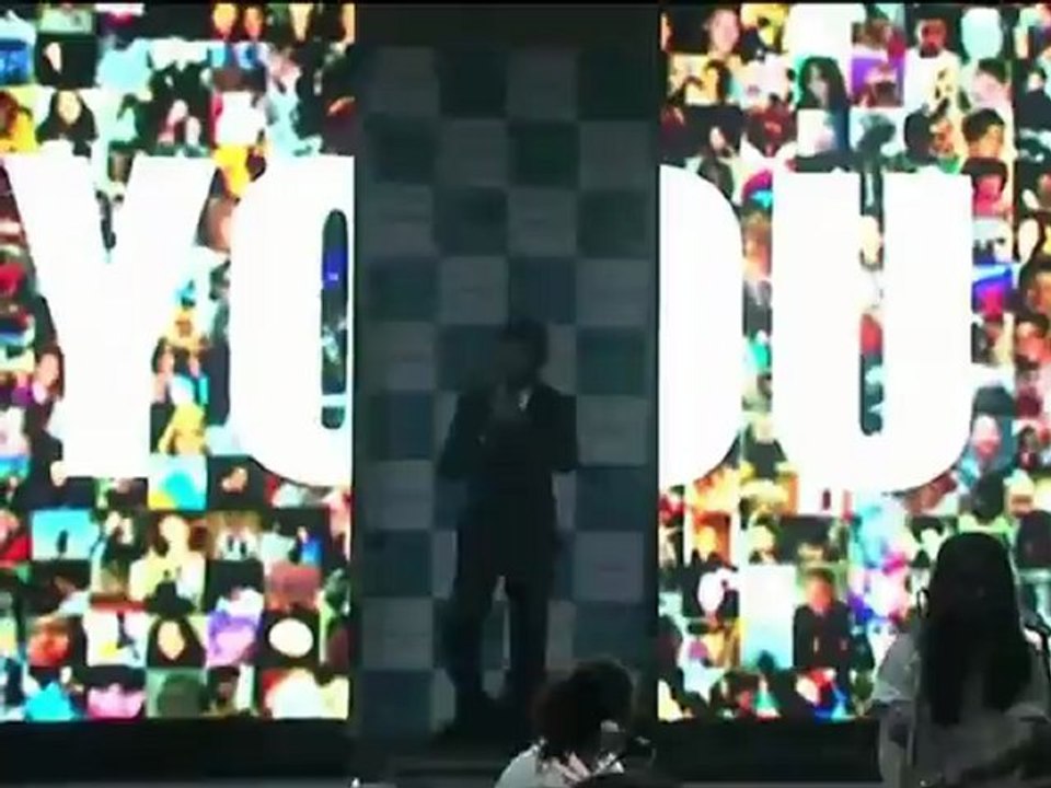 Shah Rukh turns painter
