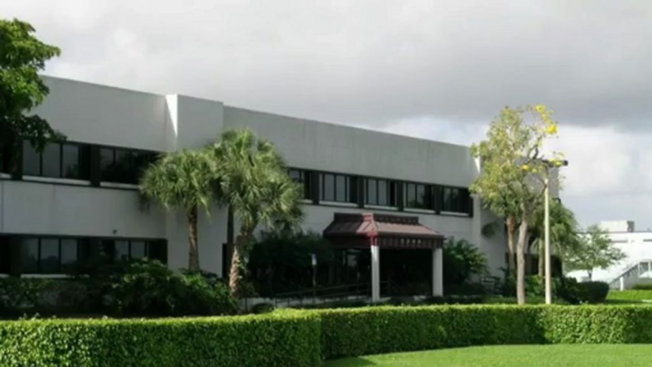 Pompano Beach Warehouse For Sale
