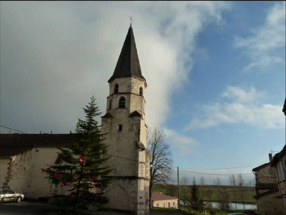 Virac nettoyage du clocher de l'église