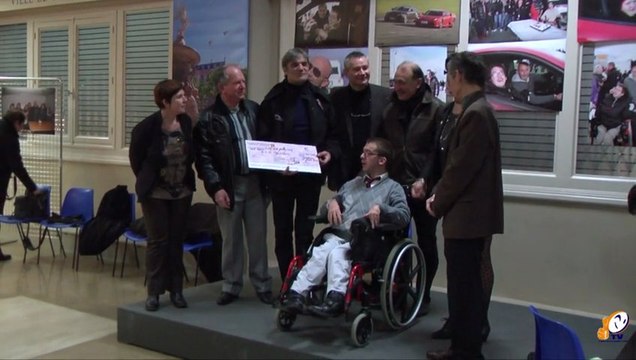 L’association des « GT du Cœur » remet un cheque de 26 500 euros à l’AFM pour le Téléthon :