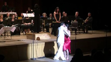 Denise et Thierry Guardiola accompagnés par l'orchestre d'Harmonie de Marignane et d'Aix