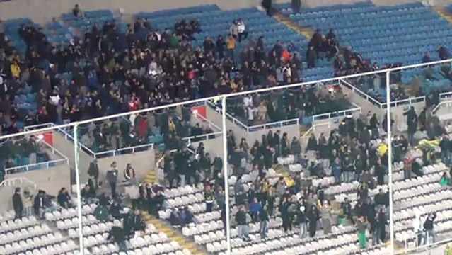 Ολυμπιακός-ΑΕΚ Είσοδος ομάδων 12/01