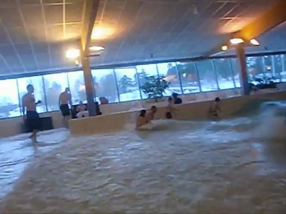 En la piscina