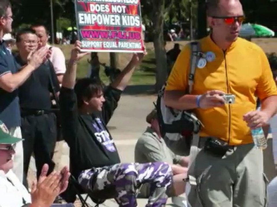 F4J-USA Fathers 4 Justice Road-2-Reform FATHERS FOR JUSTICE CUSTODY RIGHTS DIVORCE