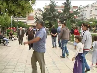 Στουρνάρας: Οι Έλληνες είχαν βάλει πετρέλαιο από πέρισυ. 80% η πτώση απαντούν οι βενζινοπώλες