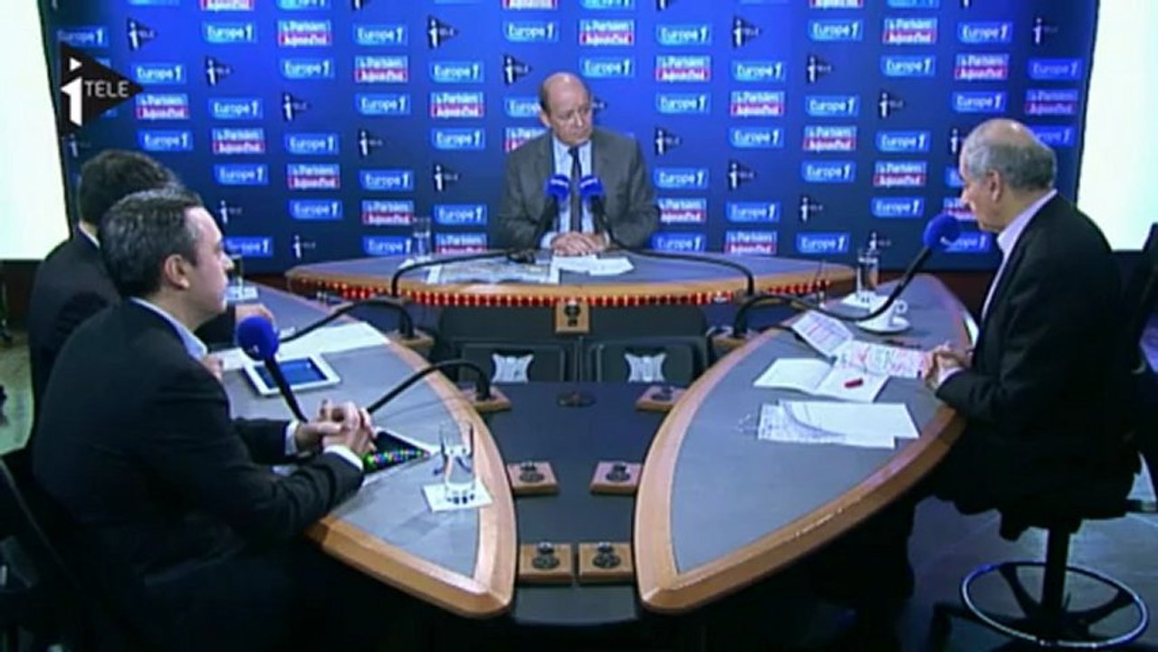 Mali : des raids aériens français en cours