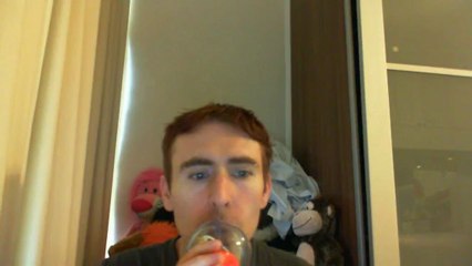 Wiwi égratigne "tango kung fu" de Charly