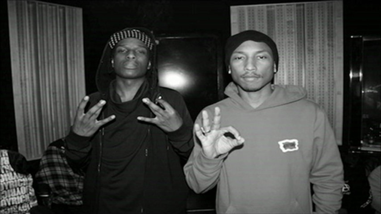 ASAP Rocky - Pretty Flacko (Remix) (ft. Gucci Mane, Waka Flocka & Pharrell) [Full/CDQ]