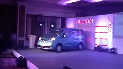 2012 Nissan Evalia being unveiled in India.mp4