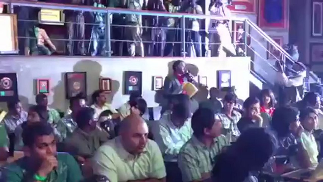 Ford Figo Facelift - A musical presentation of the new hatchback at Hard Rock Cafe, Mumbai.mp4