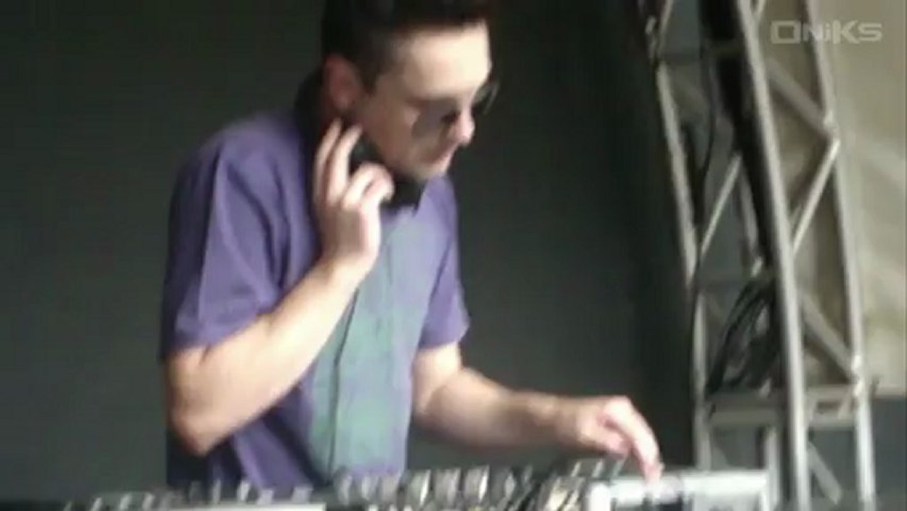 DJ OniKs @ Club A - 09/12/2012