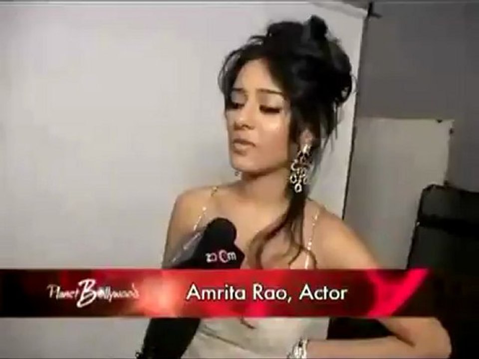 Amrita Rao goes from Sweet to Sexy Photoshoot.mp4