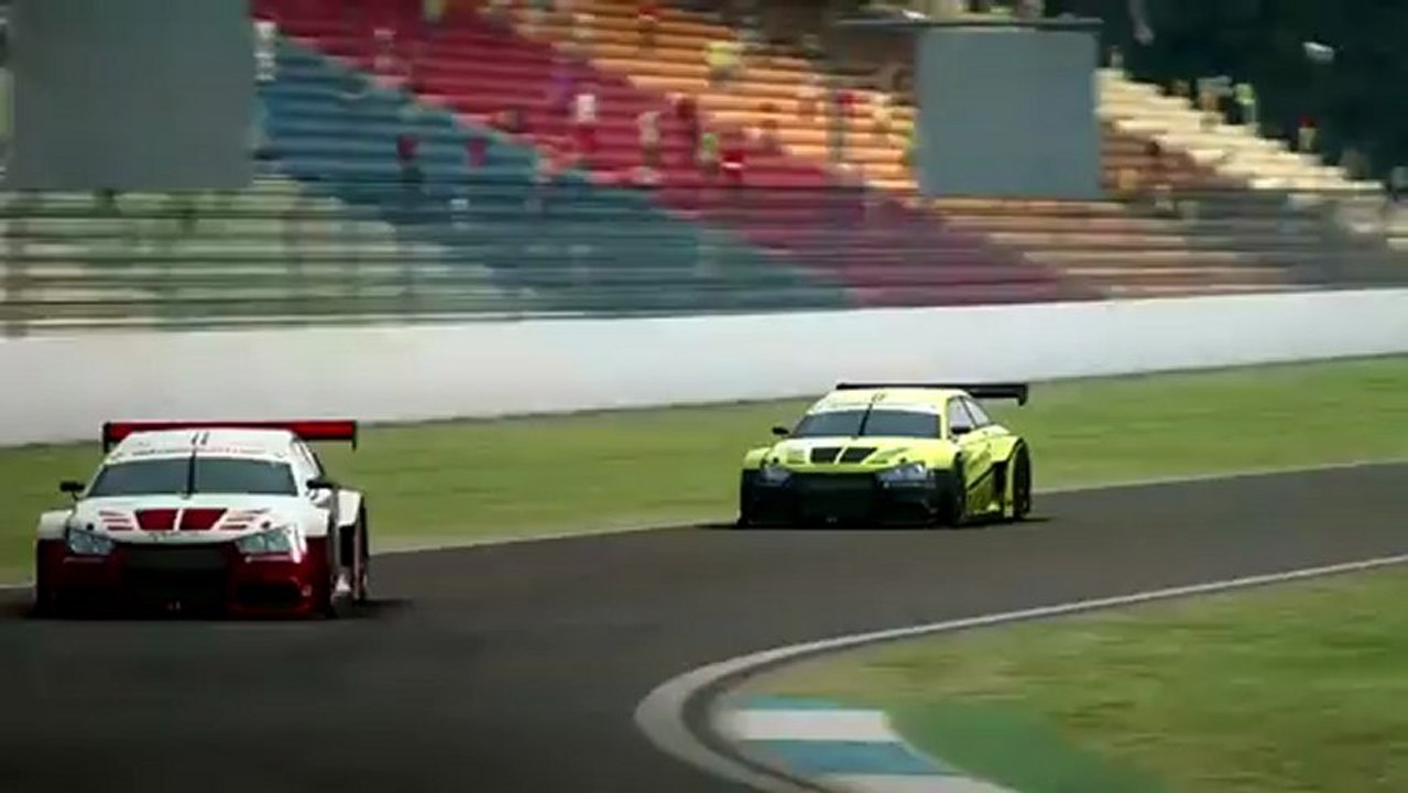 RaceRoom Racing Experience - Bande-annonce #2 - Arrivée de la bêta