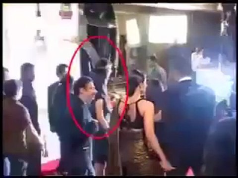 Ashwariya Rai Bachchan ignores Vivek Oberoi.mp4