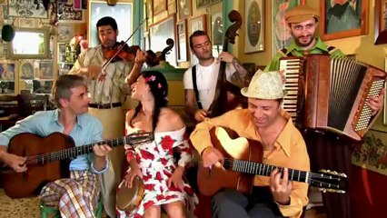 Gadjo Dilo "Πέφτεις σε λάθη"