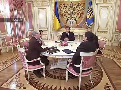 Украинцы хотят больше в ЕС, чем в Таможенный союз