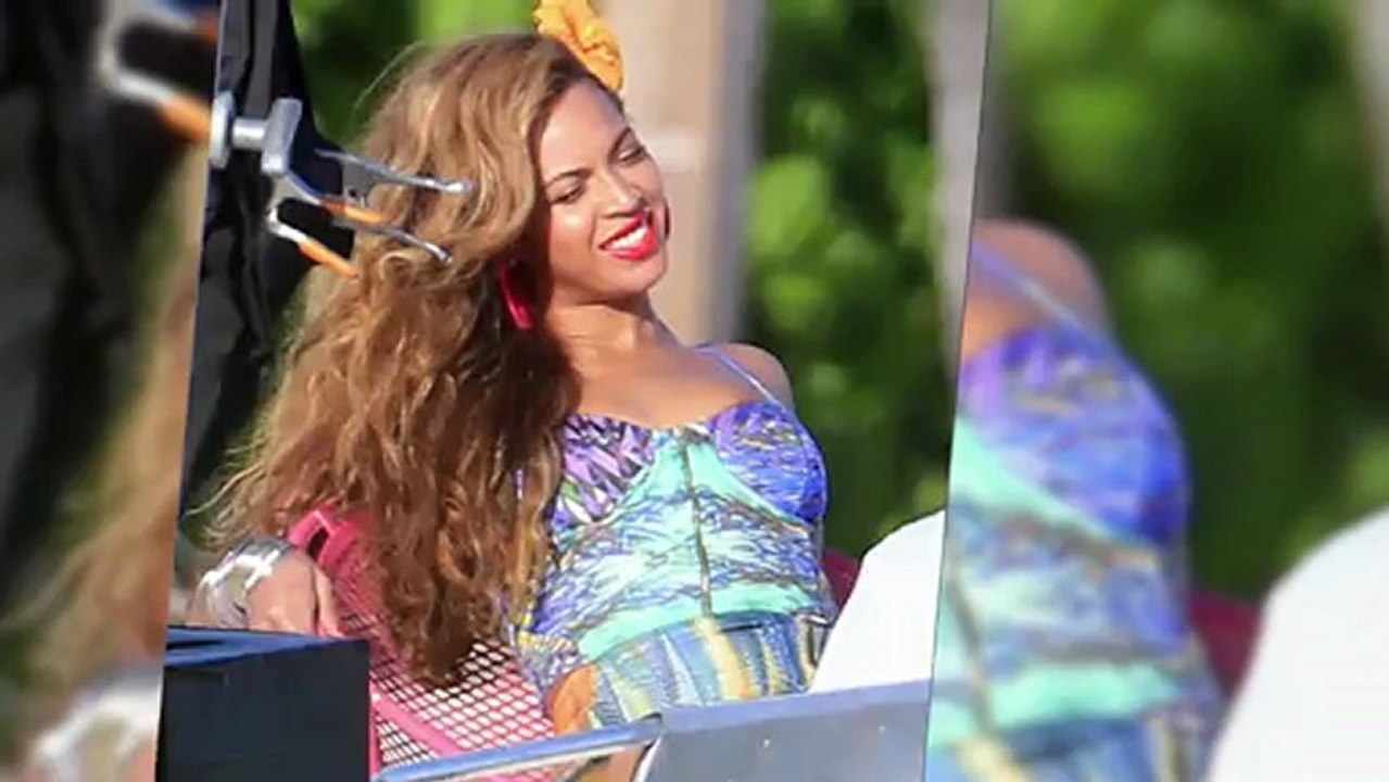 Beyonce beim Bikini Shooting
