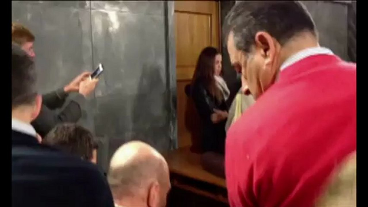 Julgamento de Berlusconi é reiniciado