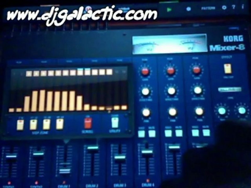 UberFunky Beat avec iPolysix Korg