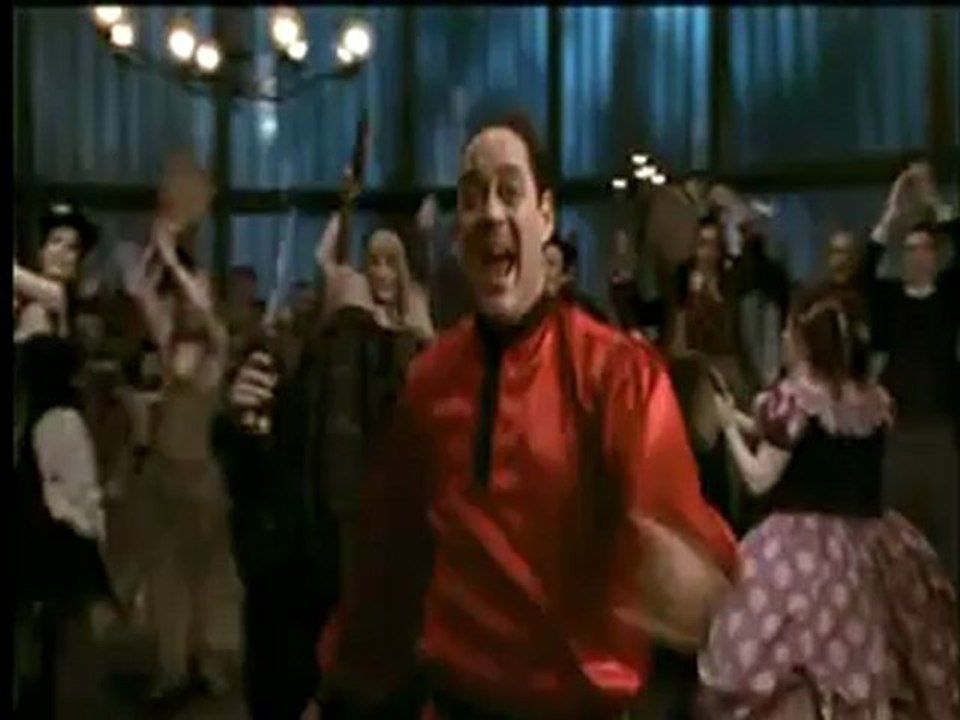 Famille Addams Mamushka