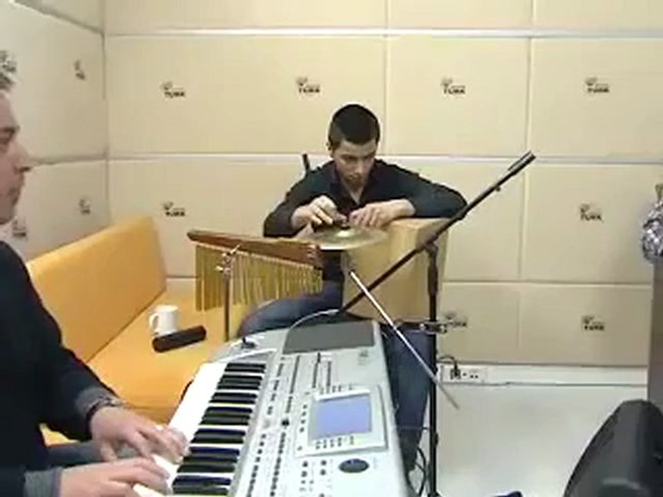 Ferhat _ Fatih Demirhan - Ak Göğsünde