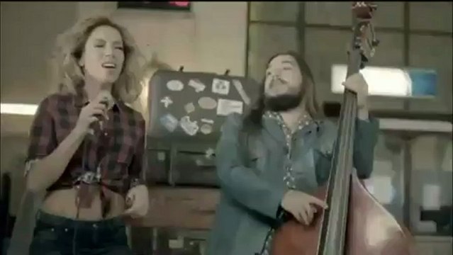 Burcu Güneş - Oflaya Oflaya (remix)