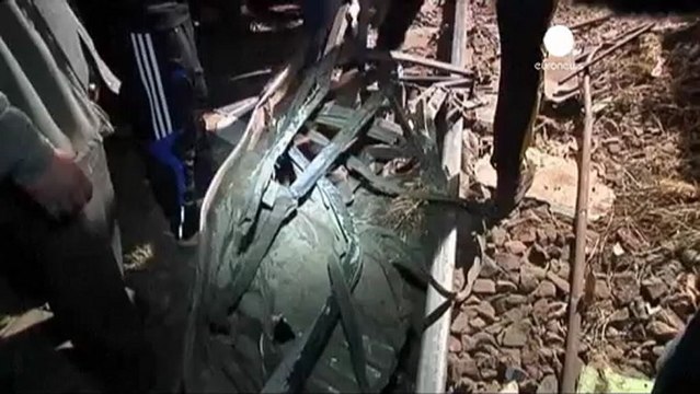 Egitto. Deraglia treno militare. Almeno 19 morti e 100...