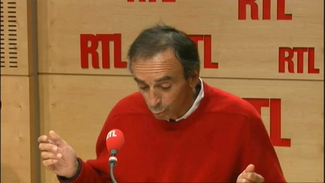 La Chronique d'Eric Zemmour : Hollande, super-président