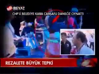 CHP'li belediye Çarşaflı dansöz oynattı