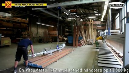 Loft af lange og tunge bradder til fraser med vakuumlofter / snabellofter