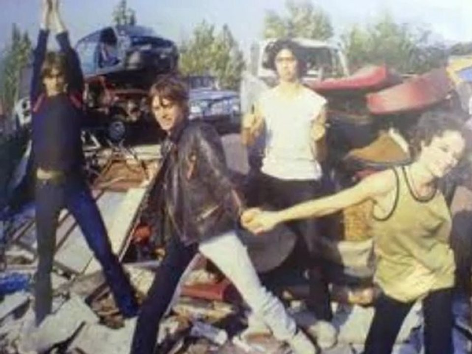 Telephone  Le jour s'est levé Par Fernand