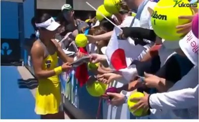 Nadia Petrova vs Kimiko Date-Krumm (Australian Open 1st round 2012)