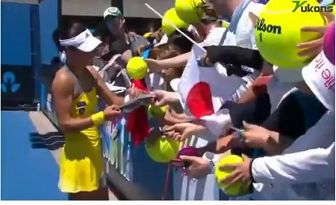 Nadia Petrova vs Kimiko Date-Krumm (Australian Open 1st round 2012)