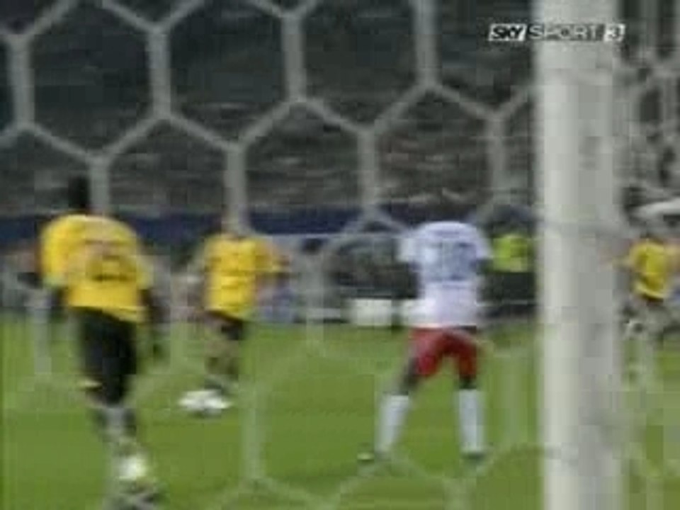Hamburg V Arsenal 0-2 Rosicky