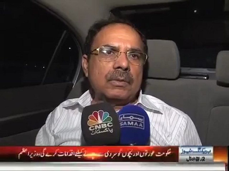 SSP Niaz Khosa Appreciating Sindh Police Page Administrator Efforts In Shahzeb Murder Case