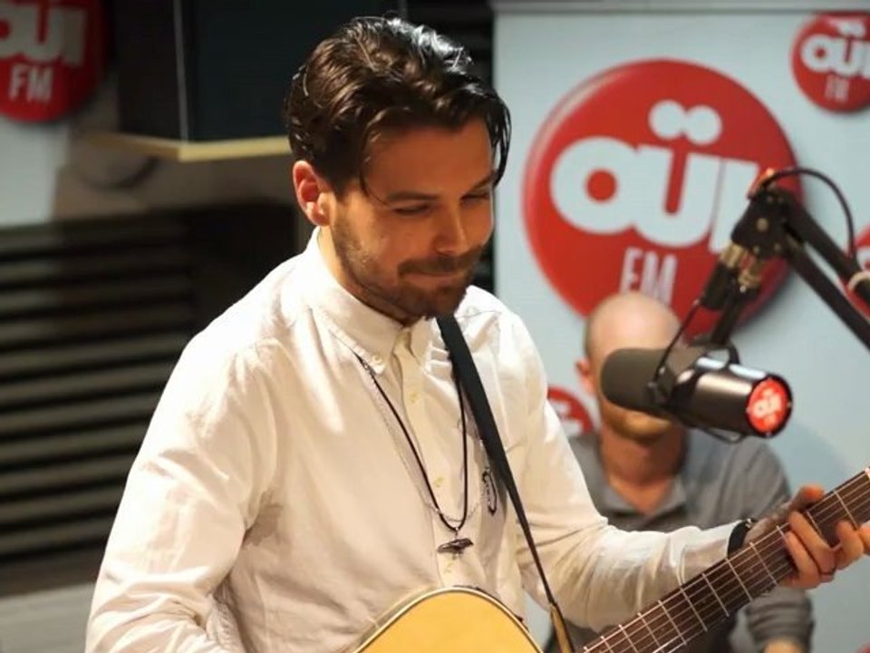 Biffy Clyro - Black Chandelier - Session Acoustique OÜI FM