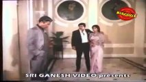 Nee Tandha Kaneke (Dialogue) Vishnuvardhan, Girish Karnad, Uma (Clip 9)