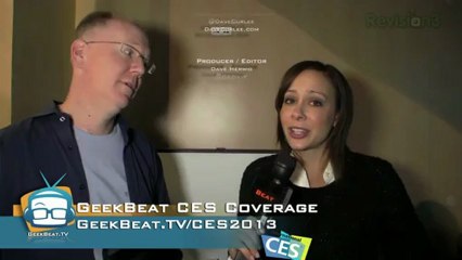 Pico Screen from Elite Screens - CES 2013 - GeekBeat Tips & Reviews