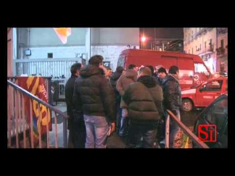 Napoli - Dipendenti ANM occupato la rimessa degli autobus Carlo III (15.01.13)