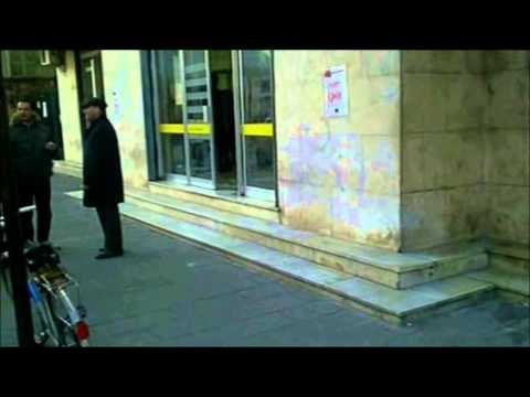 Aversa (CE) - Barriere architettoniche negli edifici pubblici (15.01.13)