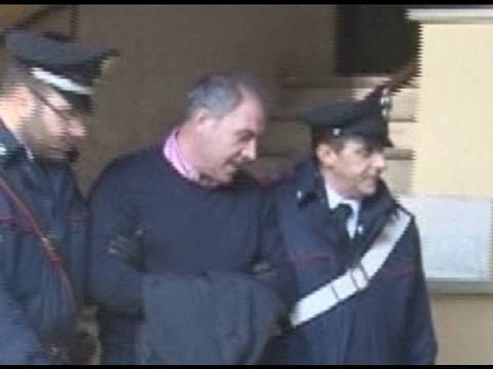 Aversa - Estorsione, 20 arresti nel clan dei Casalesi-fazione Schiavone (11.01.13)