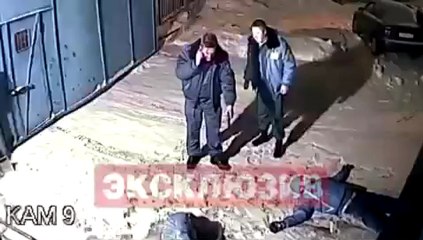 rusya çıplak koruma