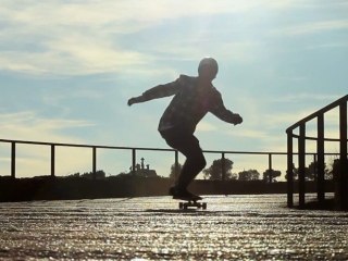 Axel and the Apex 34 - Barcelona Skate Session