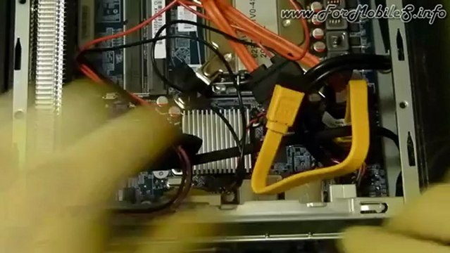 Shuttle XH61V - Come inserire un SSD ed un secondo HDD opzionale