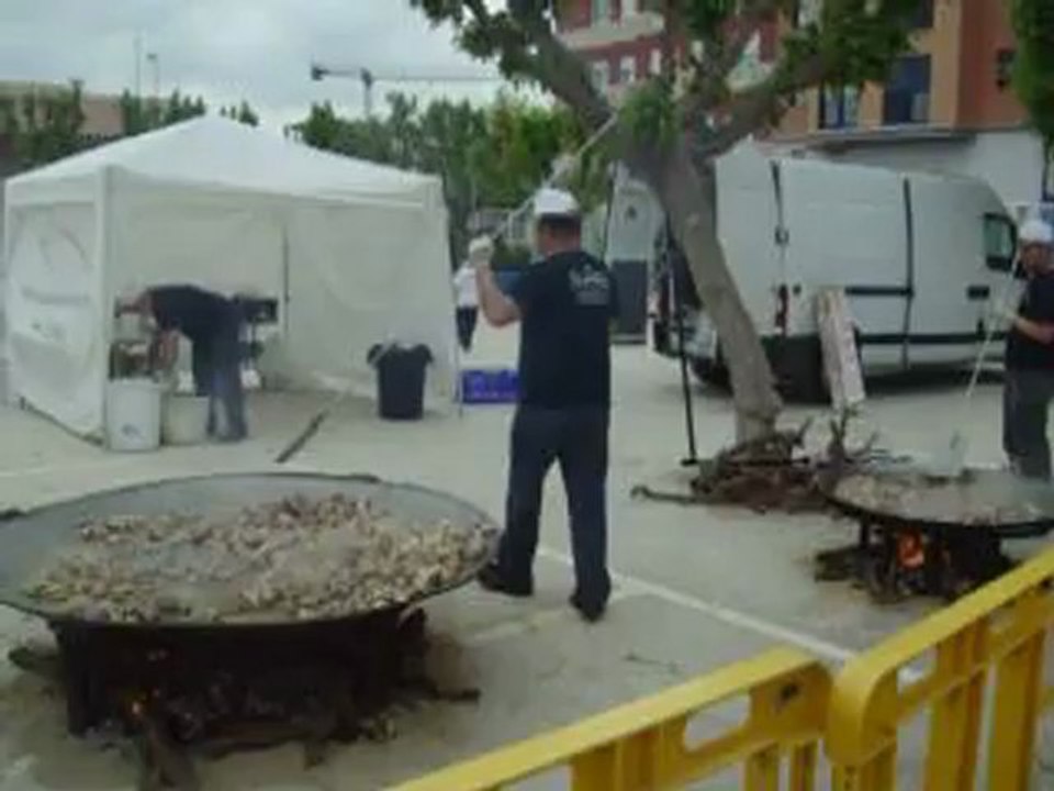 PAELLAS GIGANTES LA BAMBINA