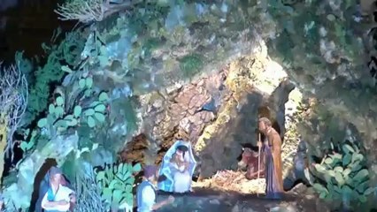 Notre Dame de Paris. La messe de Noël internationale