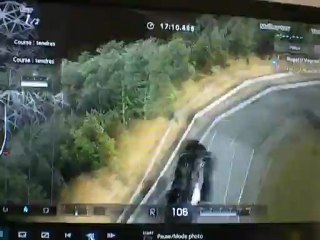 Vidéos des internautes - Crash Formule GT vs Bugati Veyron