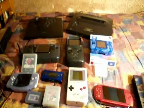 Vidéos des internautes - SNK et sa console portable la Néo Géo Pocket Color